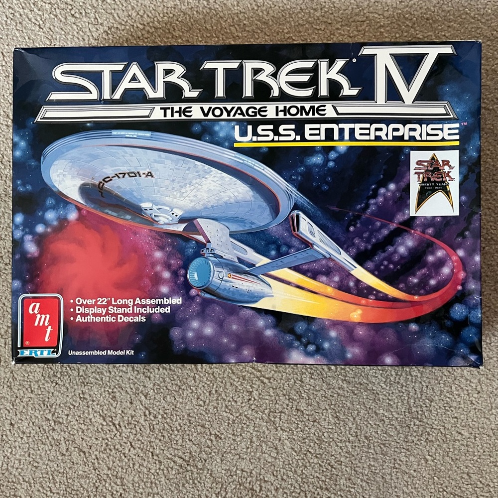 Star Trek IV "The Voyage Home" U.S.S. Enterprise model kit by AMT Ertl